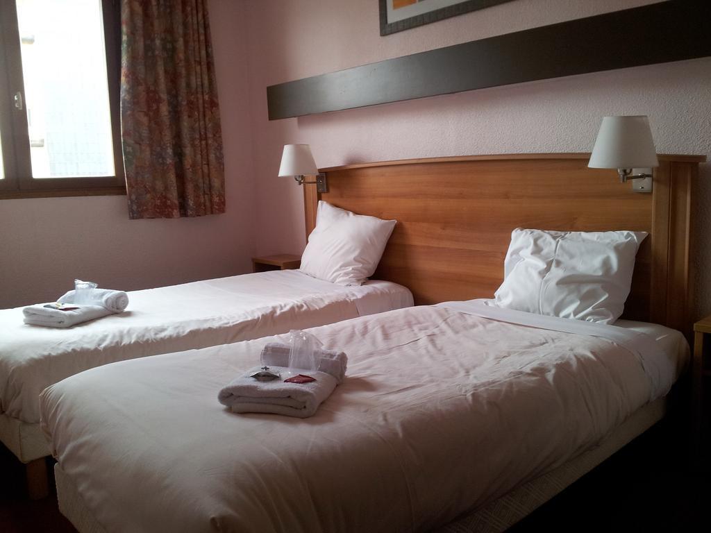 Hotel des Neiges Les Deux Alpes Zimmer foto